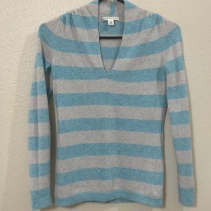 BANANA REPUBLIC Cashmere Blend Sweater XS V Neck